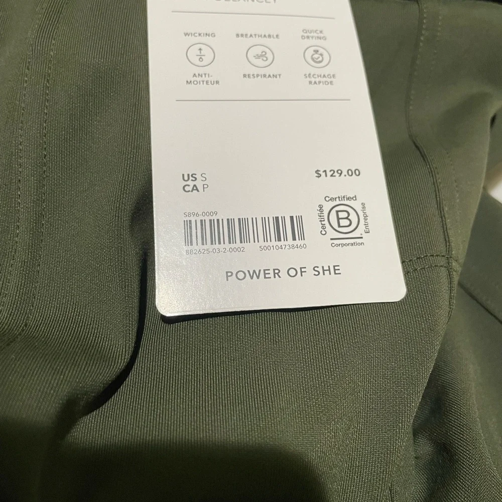 NWT Athleta Delancey Straight Cargo Pants 
Olive Green Pockets Size Small - Picture 3 of 3